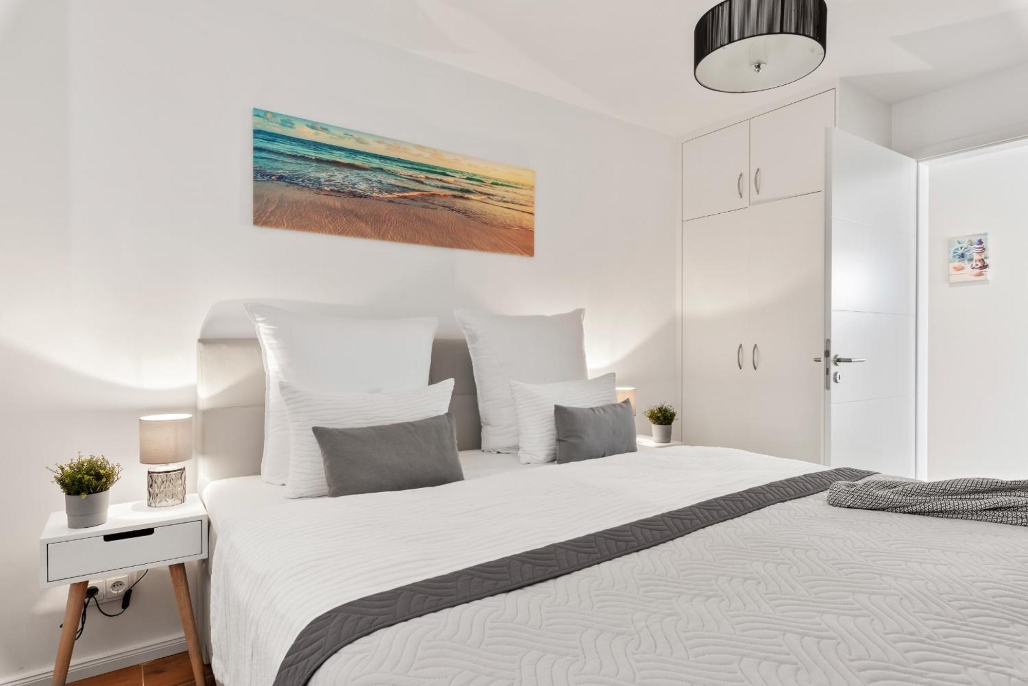 Horizont- direkt am Wasser, Hafenblick, Fahrstuhl, Sauna, ueberdachter Balkon Olpenitz Exterior foto