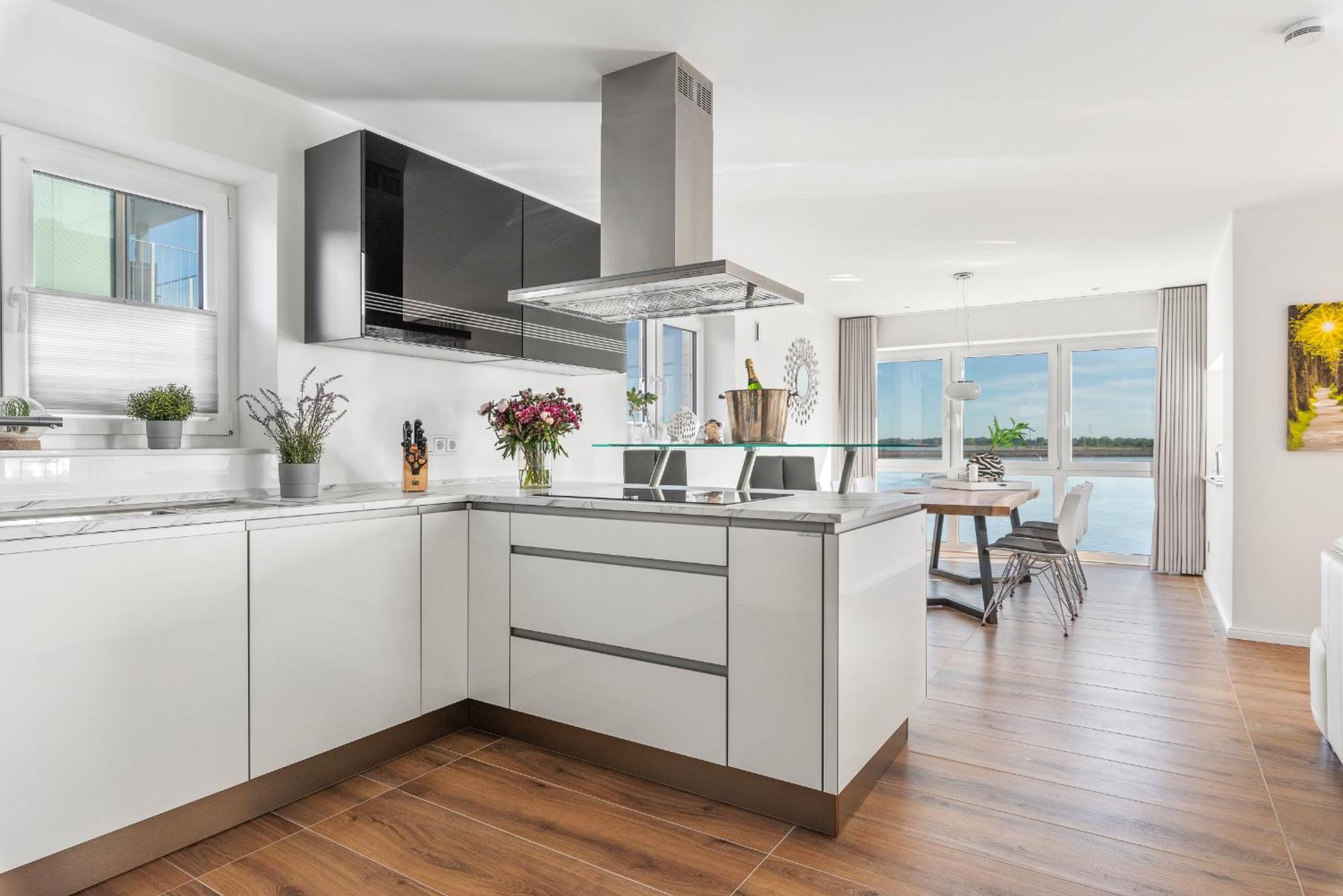 Horizont- direkt am Wasser, Hafenblick, Fahrstuhl, Sauna, ueberdachter Balkon Olpenitz Exterior foto